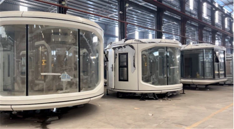 Mobile Space Cube Capsule House 40 ft Home 3